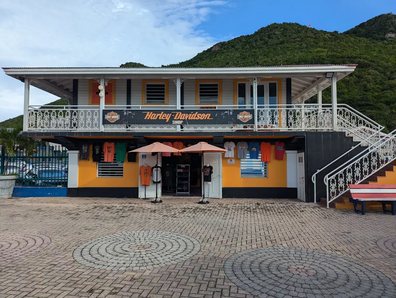 Harley-Davidson FWI shop front at Bobbys Marina